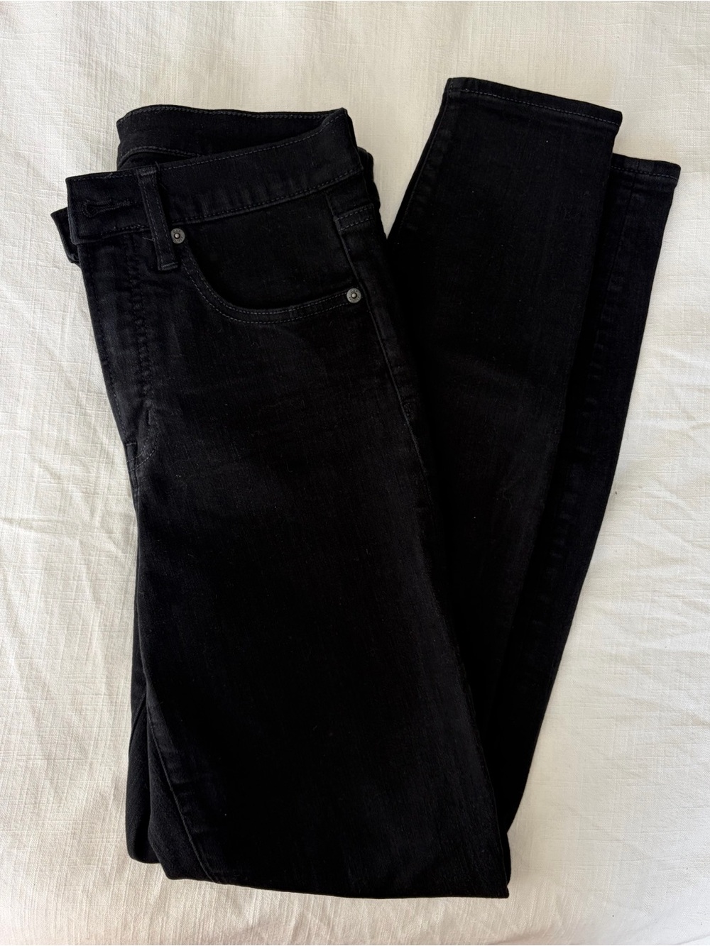 GAP True Skinny High Rise Black Jeans